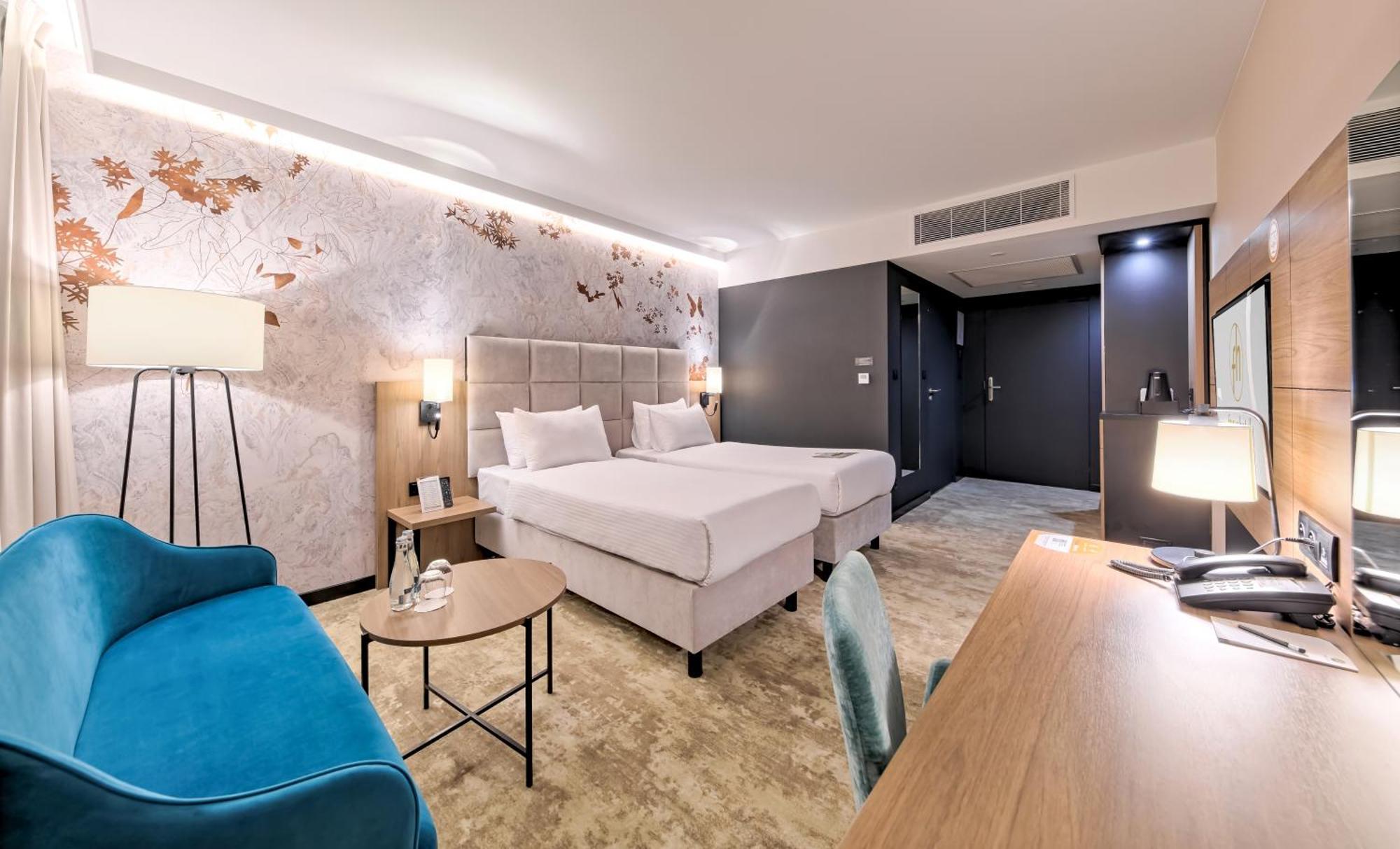 Standard Twin Room,1593913374:JPEG